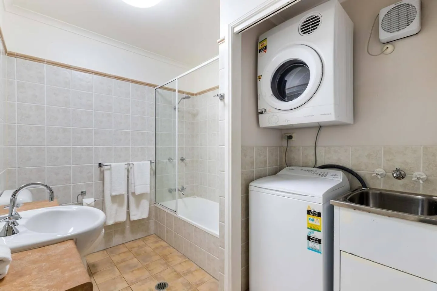 Appartement Mai At Coral Horizons: A Relaxed Beach Retreat Palm Cove